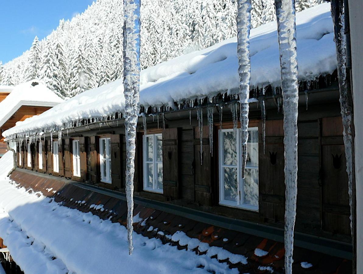 Seehotel Enzian Weissensee Luaran gambar