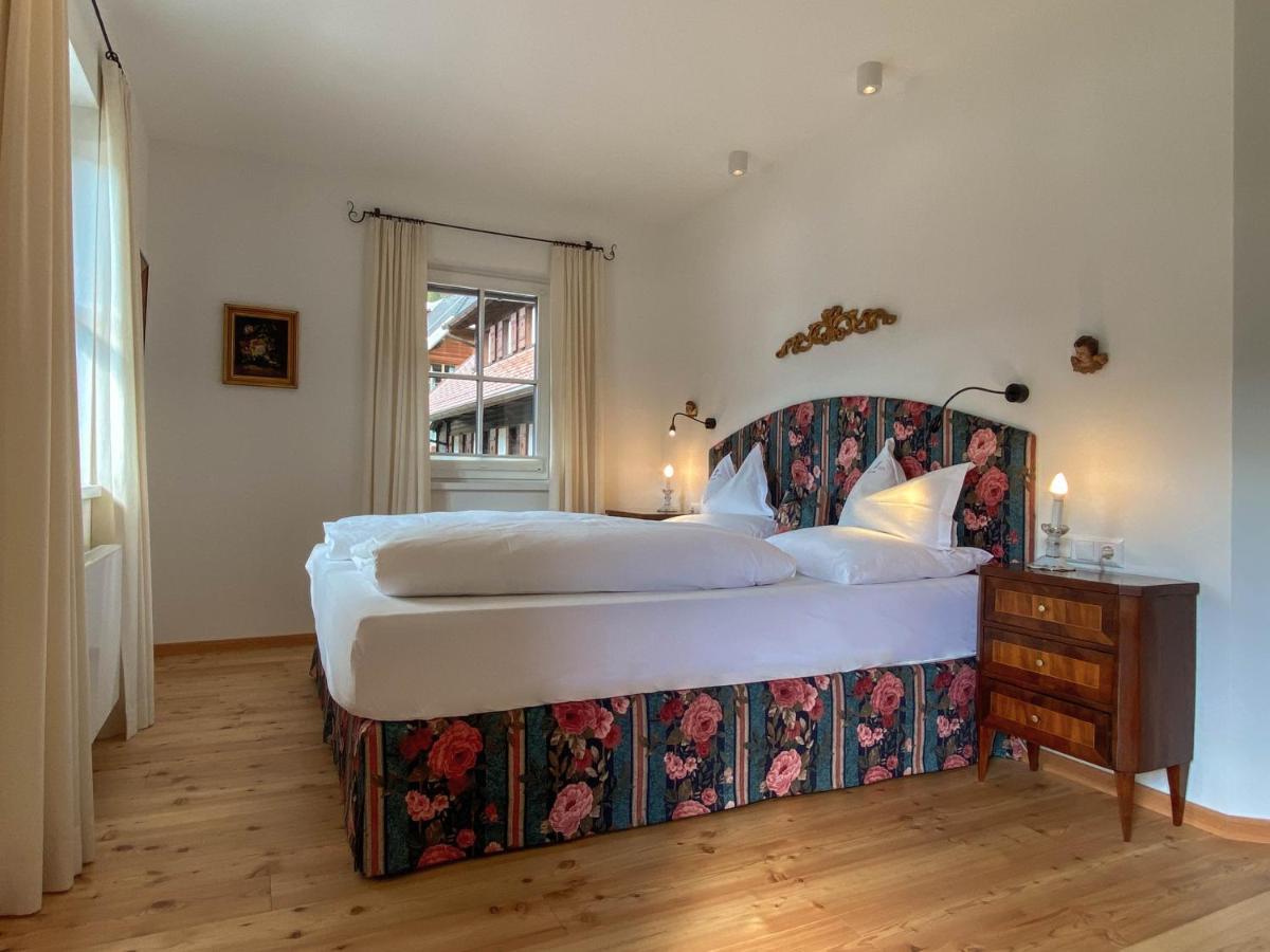 Seehotel Enzian Weissensee Luaran gambar