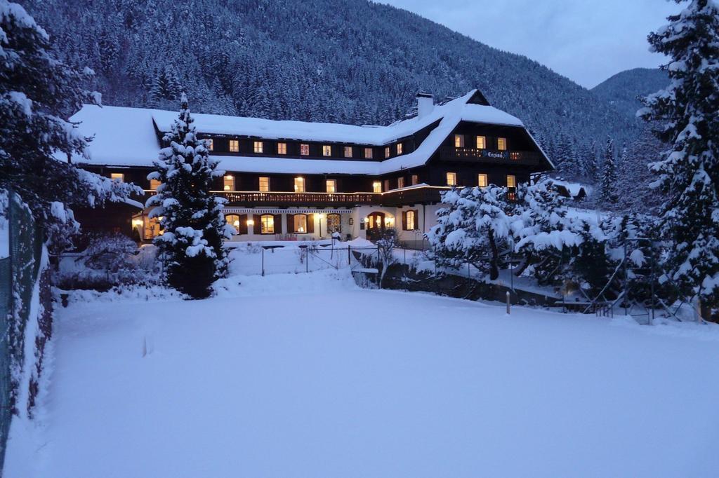 Seehotel Enzian Weissensee Luaran gambar