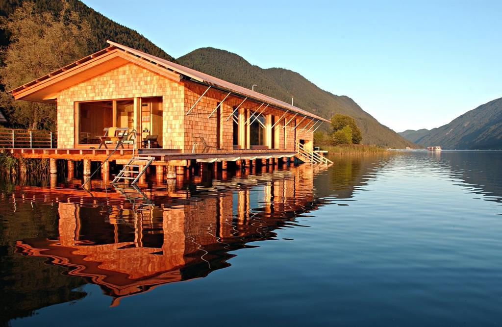 Seehotel Enzian Weissensee Luaran gambar